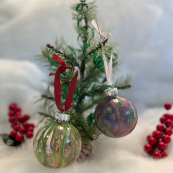 Set of 4 Unique Hand Painted & Sealed Christmas ornaments, plastic - Picture 2 of 3
